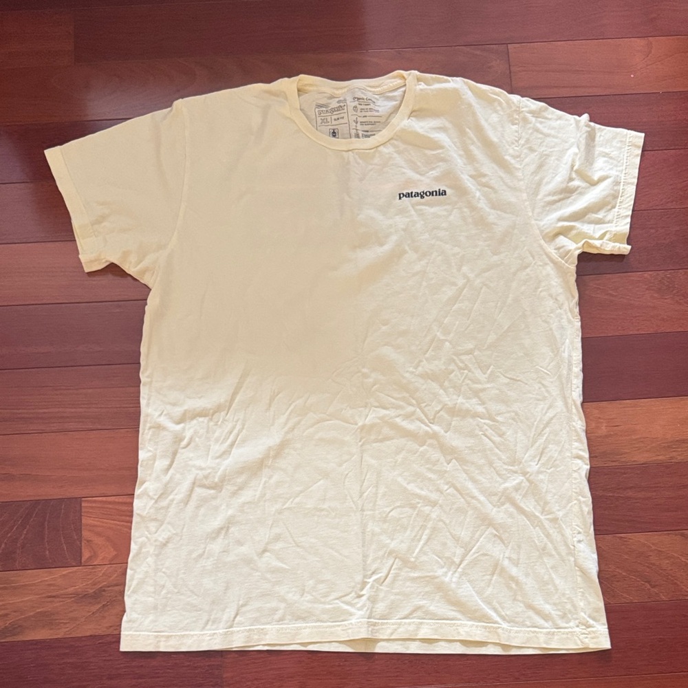 Patagonia Baby Yellow Unisex Short Sleeve Tee NWOT